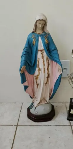 Estátua nossa senhora das graças