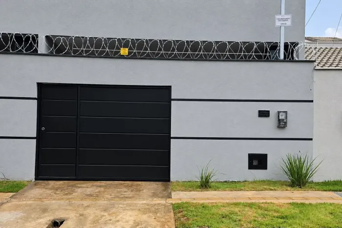 casa com zero de entrada  em senador cando residencial Buriti -