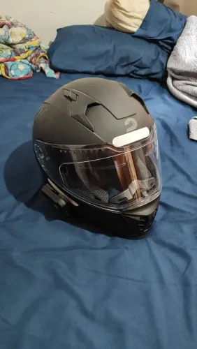 Capacete preto fosco race tech com intercomunicador