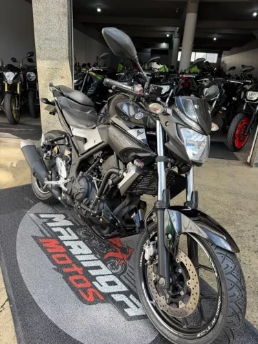 YAMAHA MT-03 2017 MUITO CONSERVADA - NA MARINGÁ MOTOS