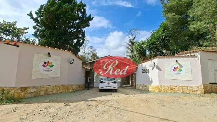 Casa com 2 dormitórios para alugar, 220 m² por R$ 2.820,00/mês - Ipelândia - Suzano/SP