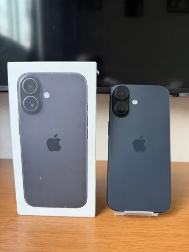 iPhone 16 128GB - Preto