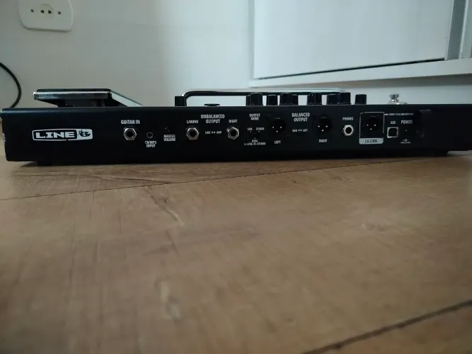 Pedaleira Podhd 300 