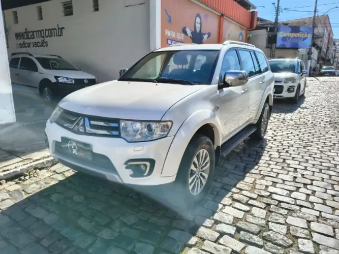 Mitsubishi Pajero HPE 3.2 4X4 T.i. Dies. 5P Aut. 2018