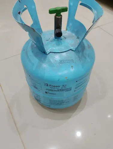 Gás refrigerante R32