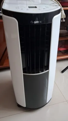 Ar-Condicionado Portátil Gree 10000 BTUs Frio Shiny GPC10AK-A3NNA1C