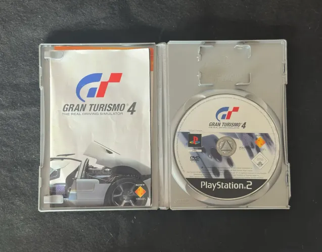 Jogo PlayStation 2 Gran Turismo 4