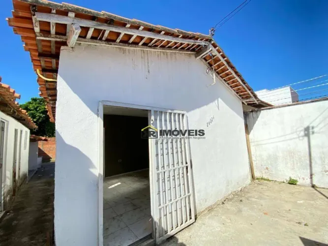 Casa Comercial para Locação no Bairro São Cristóvão Teresina/PI