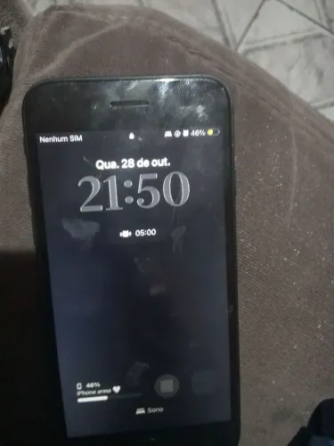 Vendo iPhone SE por 150$ ""LIGA e DESLIGA""em pouco tempo COMPREI OUTRO não quero arrumar