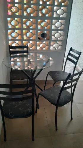 Mesa de vidro redonda