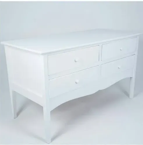 Cômoda em madeira pintada 