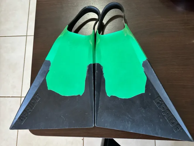 Pé de pato PRIDE Vulcan V3 LARGE Green
