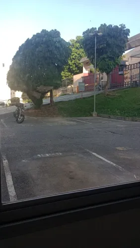 Alugo apto condomínio Pássaros no Jd. Guadalajara R