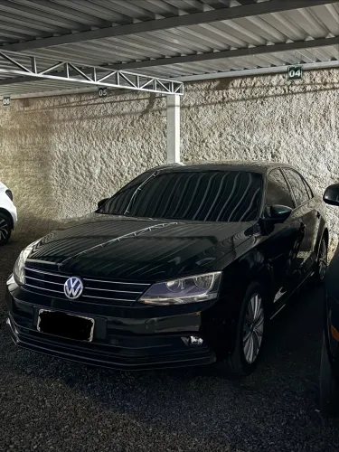 Volkswagen Jetta Comfortline 2.0 T.flex 8V 4P Tipt. 2015