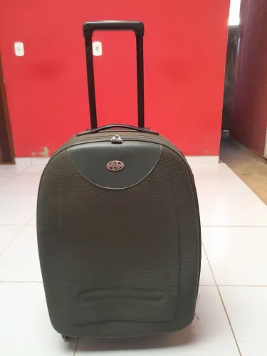 Mala Média LUXCEL para viagem. 