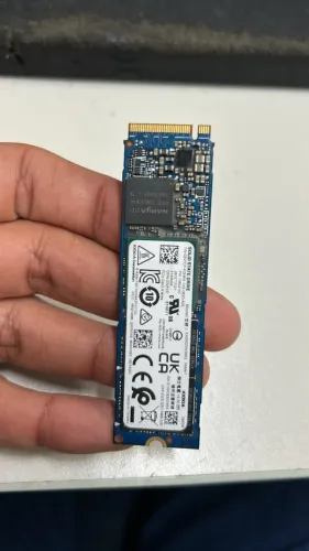 Vendo SSD M.2 256GB, ideal para quem deseja deixar o computador muito mais rápido.