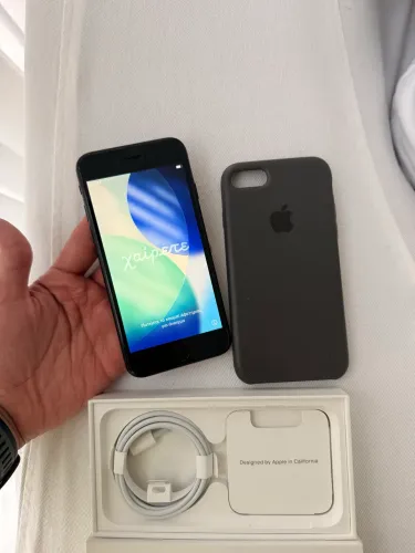 iPhone SE 128gb 