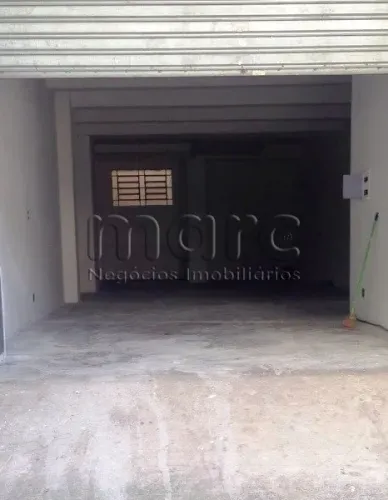 Oportunidade! Loja com 120m². Localizada nas proximidades da Liberdade e região central. O