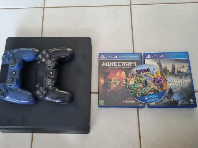 PS4 SLIM