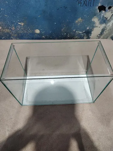 Aquário 30 litros, 45x15x45