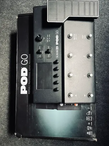 POD Go Line 6 - Pedaleira multiefects guitarra/baixo