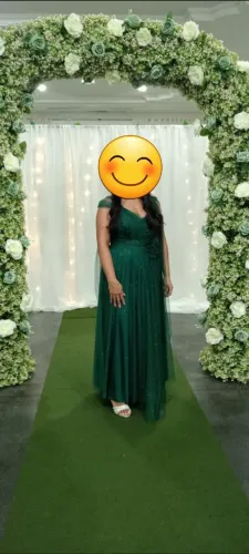 Vestido de festa verde esmeralda