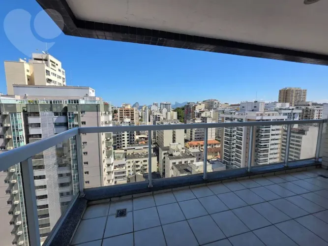 Quarto e sala em Icaraí com varanda , lazer completo e vaga
