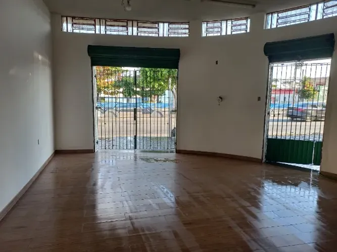 Alugo Loja Comercial próximo ao IFF