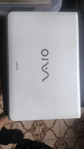 Notebook Sony modelo SVE151J11X i3 3 geração