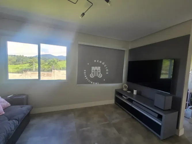 CASA À VENDA NO CONDOMÍNIO PARQUE RESIDENCIAL ELOY CHAVES - JUNDIAÍ/SP