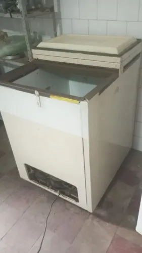 Freezer para vender com defeito R$ 600