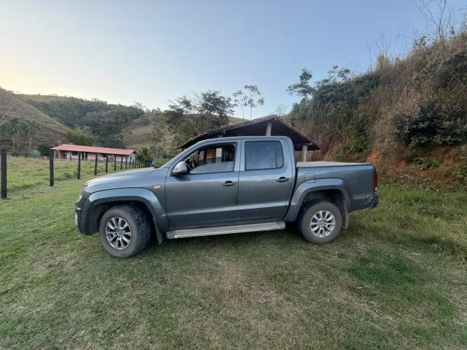Volkswagen Amarok Comfor. CD 2.0 TDI 4X4 Dies. Aut. 2020