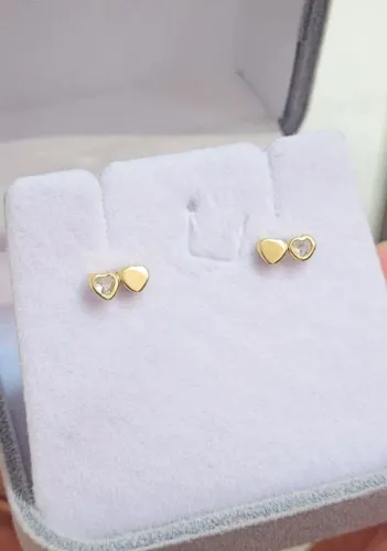 Brincos de coração com zircônia Ouro 18k