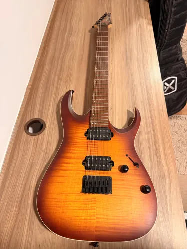 Guitarra Ibanez RGA42FM Dragon Eye Burst Flat