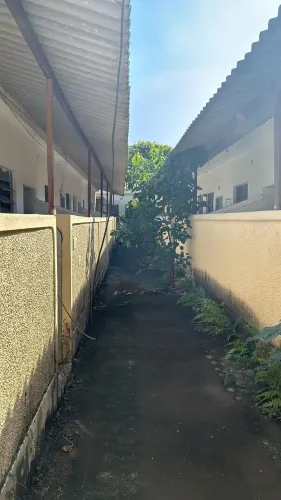 Imóvel para venda tem 1000 metros quadrados com 13 casas em Campo Grande - Rio de Janeiro