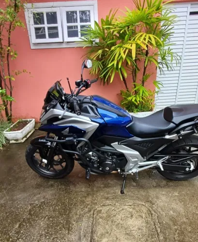 NC 750X 2023 - 6.000KM - UNICO DONO