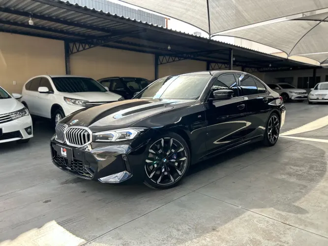 BMW 320I A 2.0 TB M Sport Activeflex 16V 4P 2026