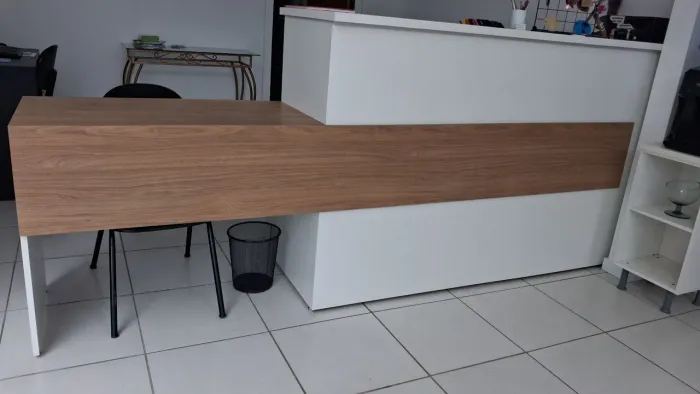 BALCÃO DE ATENDIMENTO RECEPÇÃO