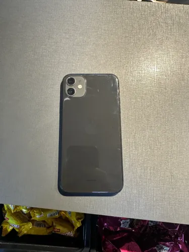 iPhone 11 128