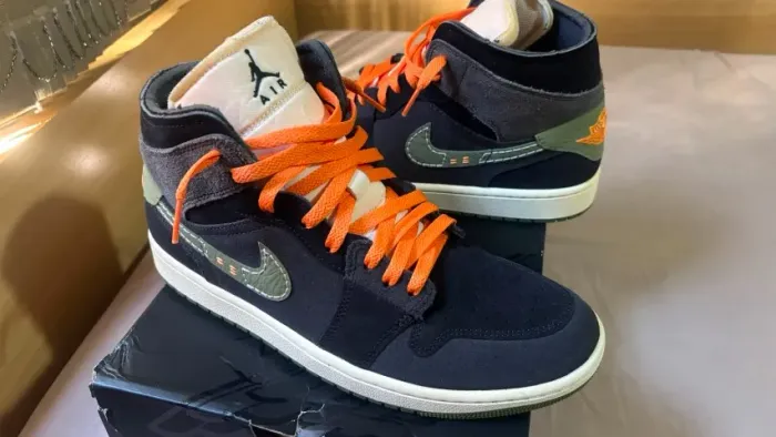 Air Jordan 1 Mid SE Craft Anthracite Light Olive