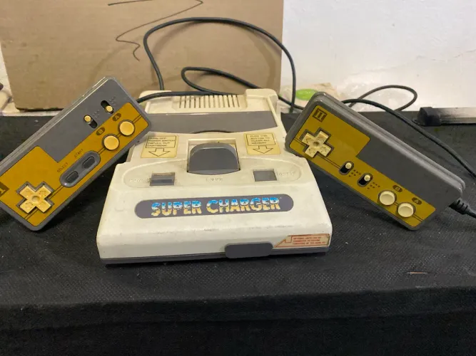 Nintendinho - Super Charger 