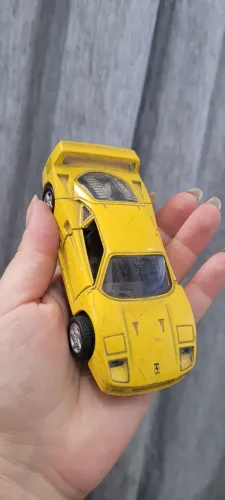 Hot Wheels Ferrari F40 Competizione - HW Exotics