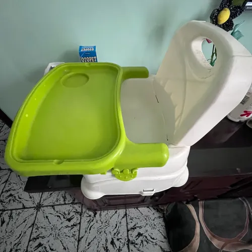 Cadeirinha de Bebê Alimentação.