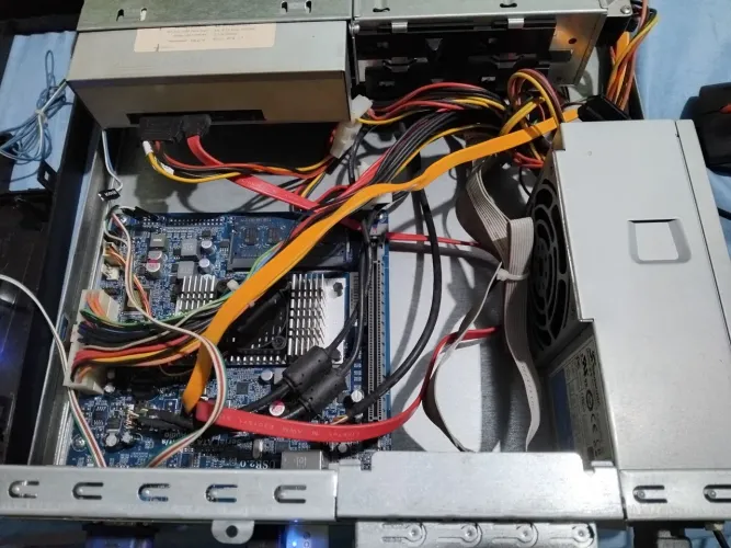 Cpu completa fonte placa hd memoria com wjndows 7