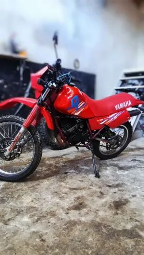 DT 180 1994