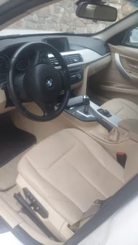 BMW 320I A 2.0 Turbo/activeflex 16V 184cv 4P 2013