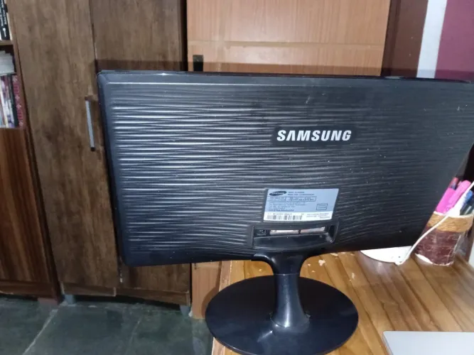 VENDO MONITOR SAMSUNG SYNCMASTER
