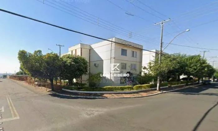 Apartamento com 3 dormitórios à venda, 82 m² por R$ 260.000 - Vila Brasil - Santa Bárbara