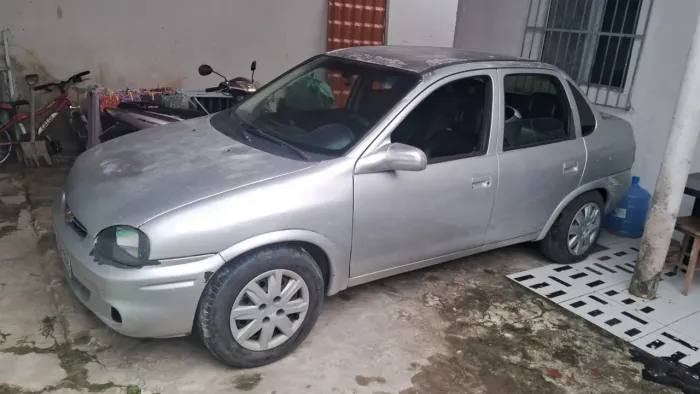 Chevrolet Corsa Sedan Super Milenium 1.0 MPFI 16V 2000