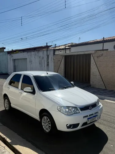 Fiat Palio Celebration 1.0 Fire Flex 8V 2P 2015